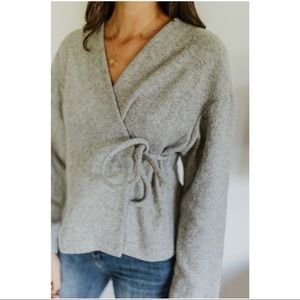 SVILU Wool Wrap Sweater